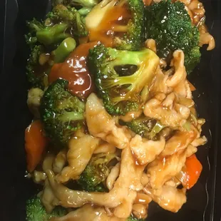 Chicken W . Broccoli