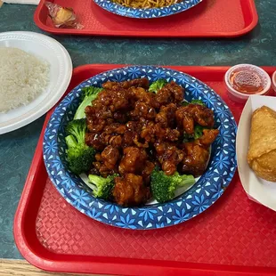 General Tso's And egg rolls