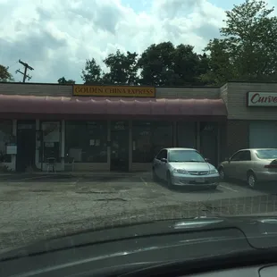 Golden China Express front of restaurant.