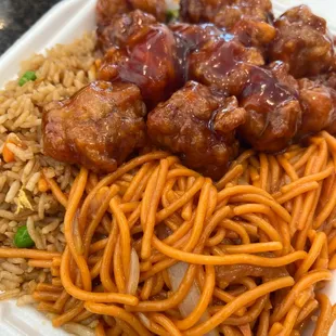 Orange Chicken Lunch Special