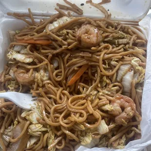 Shrimp noddles bad taste tiny shrimps totally waste of money .