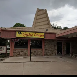 Golden Dragon Entrance