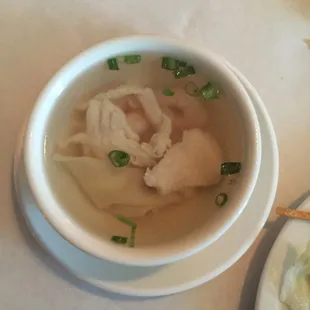 Wonton soup