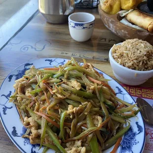Szechuan Chicken with fried rice