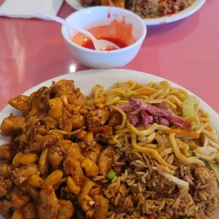 Garlic Chicken Combo and General Chicken Combo