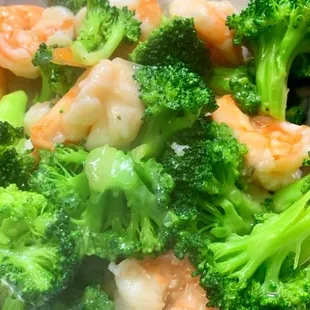Broccoli Shrimp- order &amp; they make it fresh!