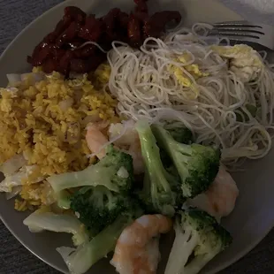 Egg and onion fried rice, Shrimp Brocoli, Veggie Mi Fun and bbq spare ribs