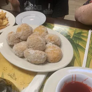 Appetizer fried donuts