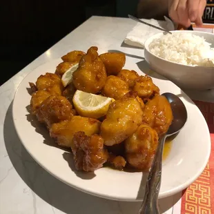 food, chicken wings and fried chicken