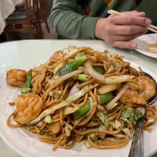 Shrimp Chow Mein