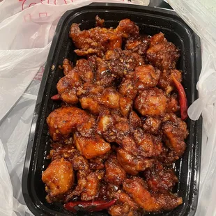 General Tso 's Chicken sooooo juicy and tender!
