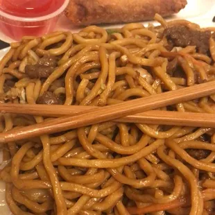 8. Beef Lo Mein