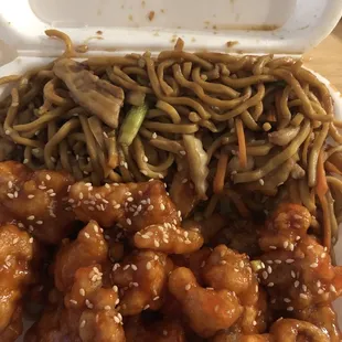 Sesame Chicken, Lo Mein
