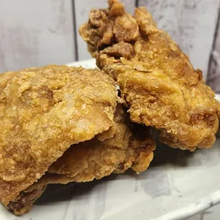 chicken wings and fried chicken, fried chicken wings, chicken wings, poultry, food, bbq wings, bbq chicken, fried chicken, chicken