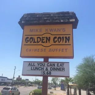 a sign for a chinese buffet