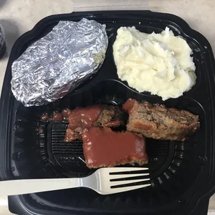 This is what you actually get when you order the meatloaf dinner. Compare it with their advertisement picture.