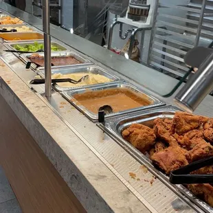 Mashed potatoes &amp; fried chicken | IG: @nomwithelaine