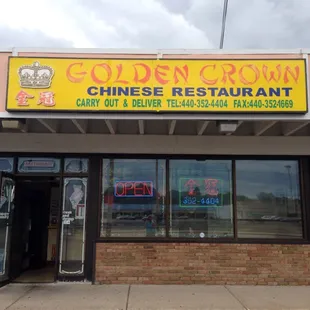 Golden Crown Chinese Restaurant-440-352-4404