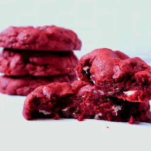 Red Velvet Oreo Cookies