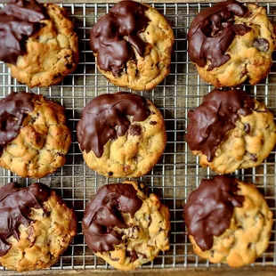 Choco-Pecan Delight cookies