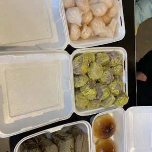 Sticky Rice, Shumai, shrimp dumpling     (hargow) baked hambao