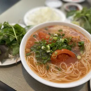Bún riêu