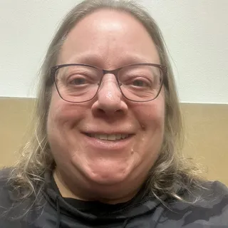 Lisa R.