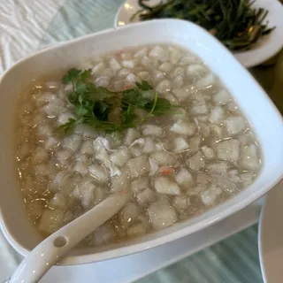 Braised Crab Meat and Fish Maw Soup