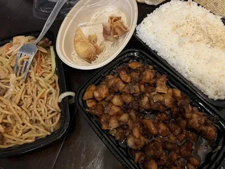 Lakeside Chinese Cuisine