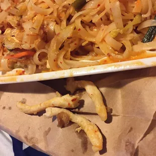 a plate of noodles