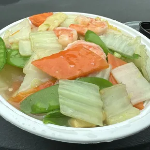 Shrimp and vegetables lunch special
