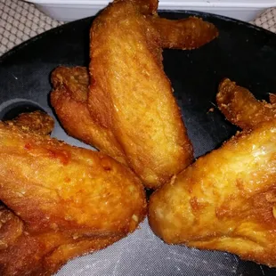 3 chicken wings comes with appetizer order.