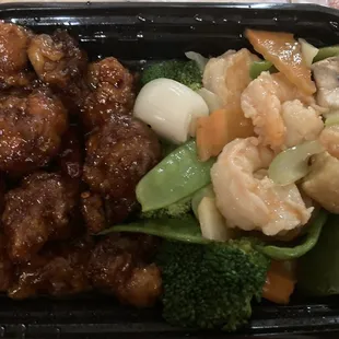 Dragon &amp; Phoenix - delicious!!