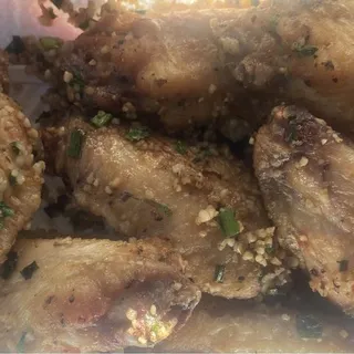 Salted and Pepper Chicken Wings