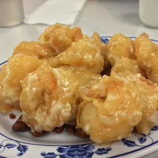 Shrimp with Honey Glazed Walnut