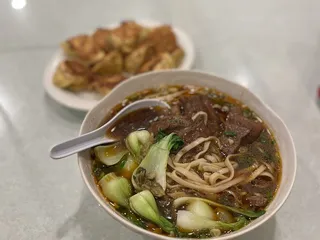 San Dong Noodle House 山東麵館