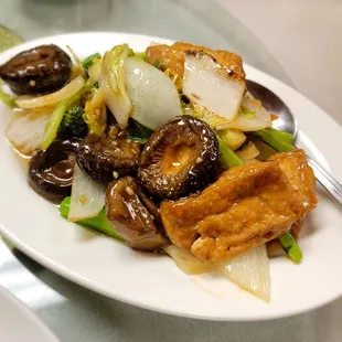 Mushroom and veggies stir fry