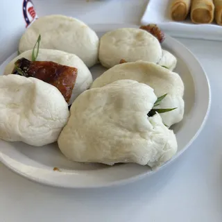 Half Peking Duck w/Buns