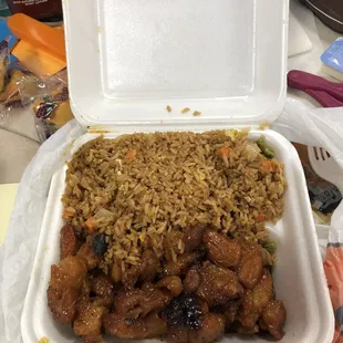 Teriyaki chicken and fried rice lunch special $4.25. Sooooo yummy