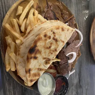 Famous Lamb Gyro / Kabob combo