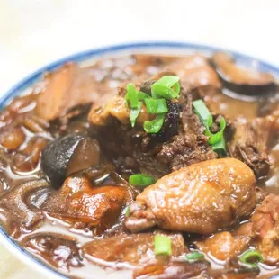 小鸡炖蘑菇 Chicken Stew Mushroom