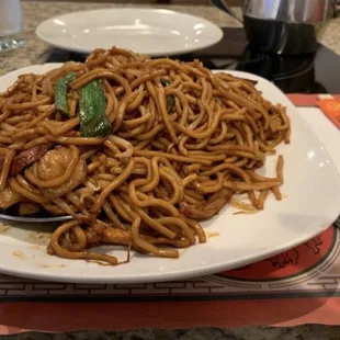 Chef 's Special Lo Mein