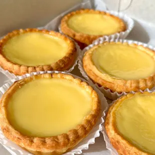 egg tarts/ egg custards ($3.50 each) | IG: @audree.eats