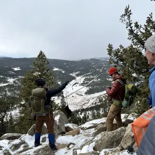 Horseshoe trail to lookout via Black Bear trail