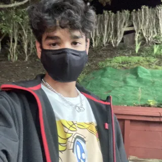 Ruben G.