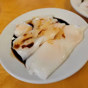 Shrimp rice roll