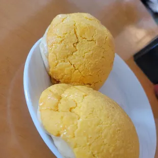 Sweet pineapple coconut bun