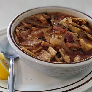 Medium bowl of tortilla soup.