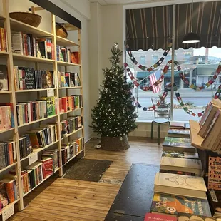Golden Hour fiction section decorated for Christmas