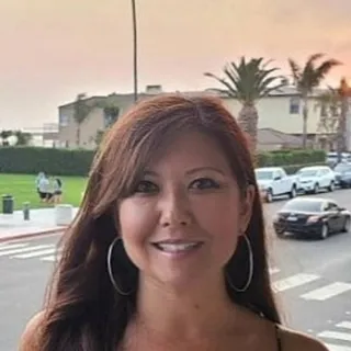 Julie B.